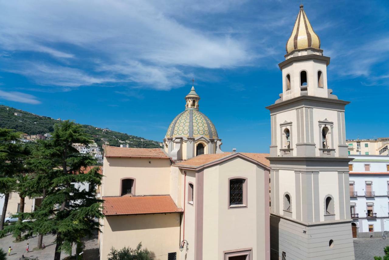 Il Campanile Villa Вико Екуензе Екстериор снимка