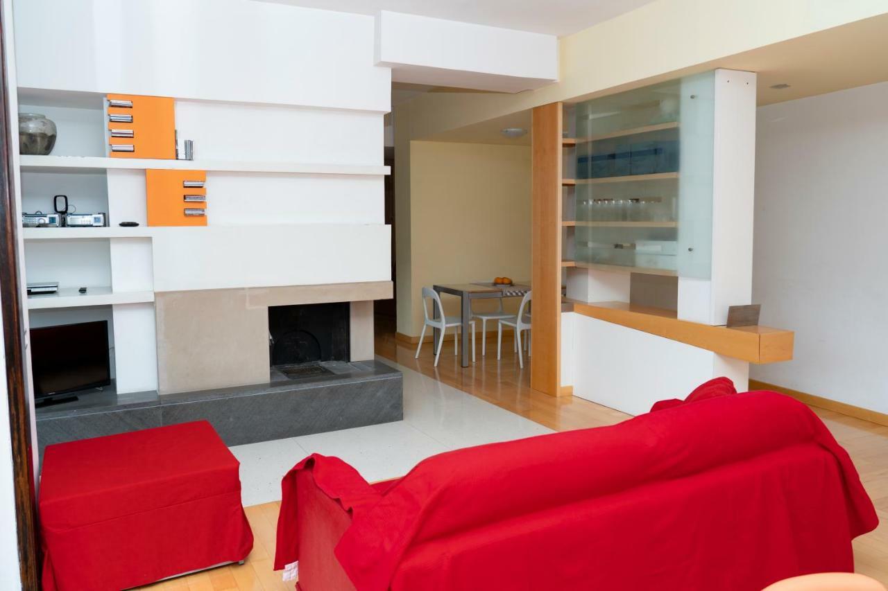 Il Campanile Villa Вико Екуензе Екстериор снимка